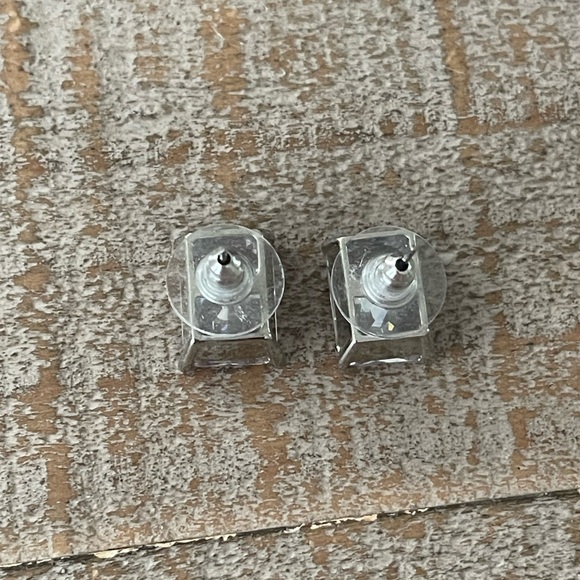 KATE SPADE silver stud earrings - Picture 3 of 4